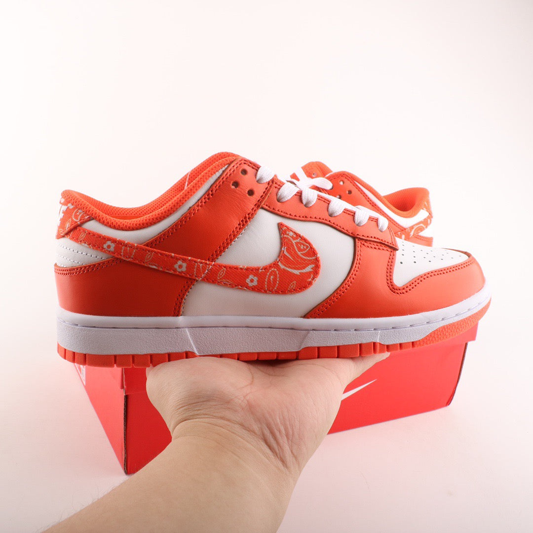 Nike Dunk Low Paisley Naranja