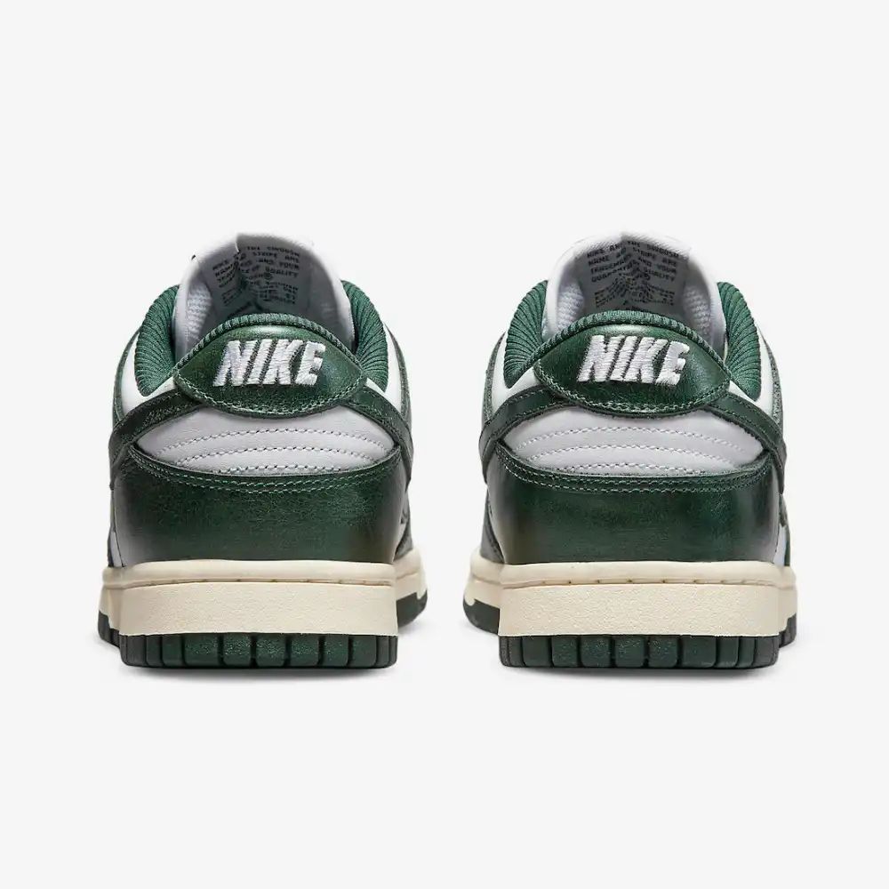 Nike Dunk Low Vintage Green