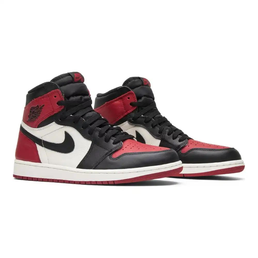 Air Jordan 1 Retro High Bred Toe