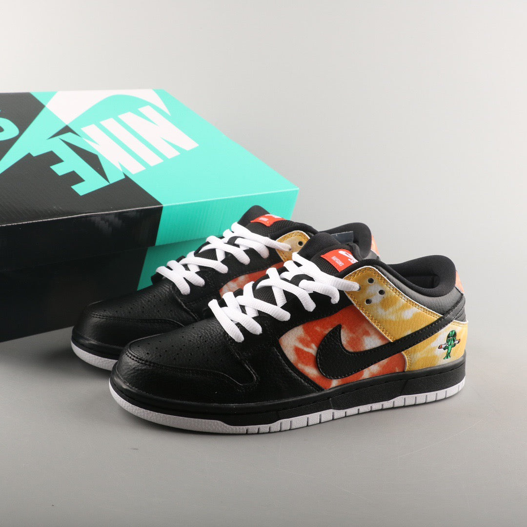 Nike Dunk Low Pro Roswell Raygun Negro