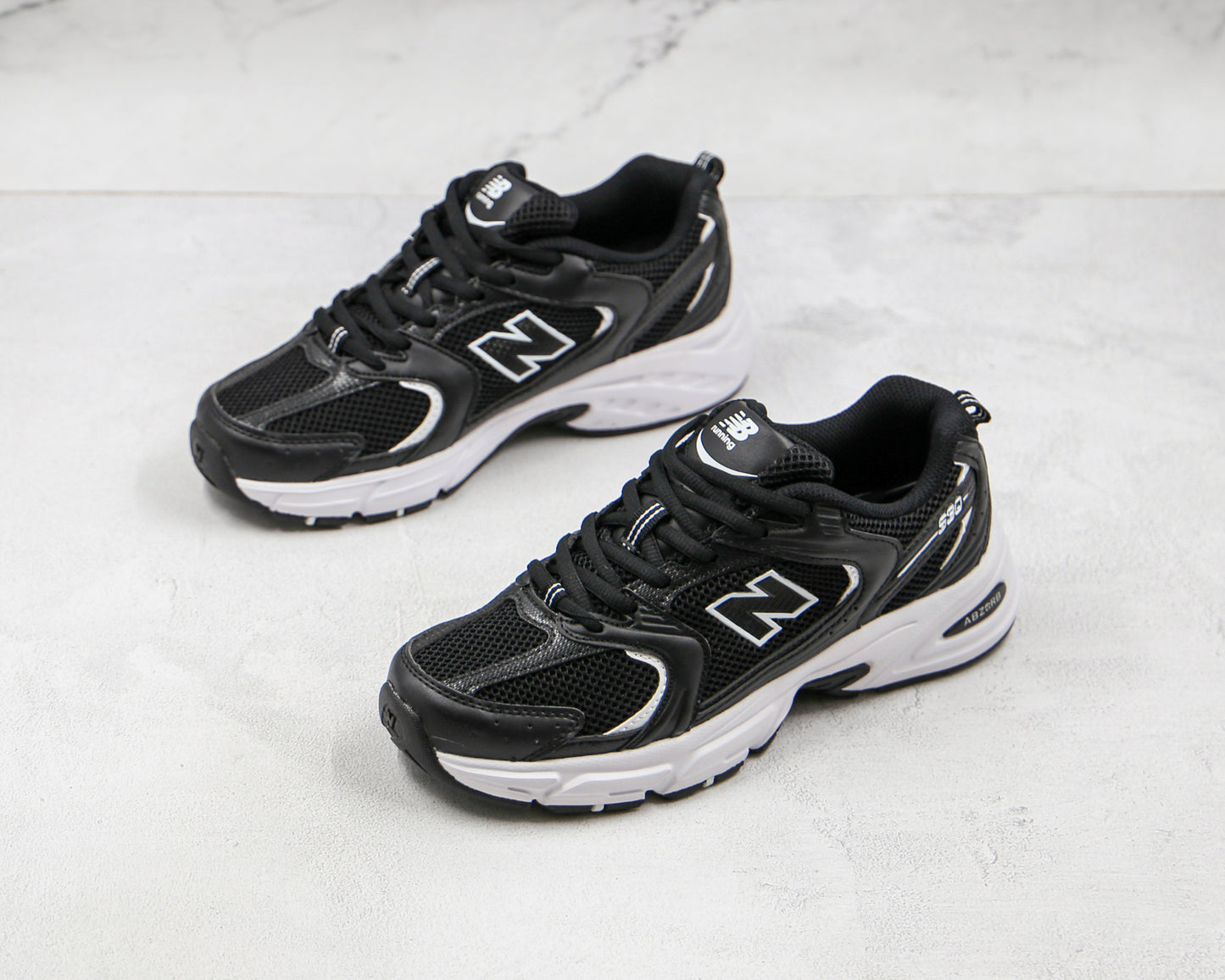 New Balance 530 White Black