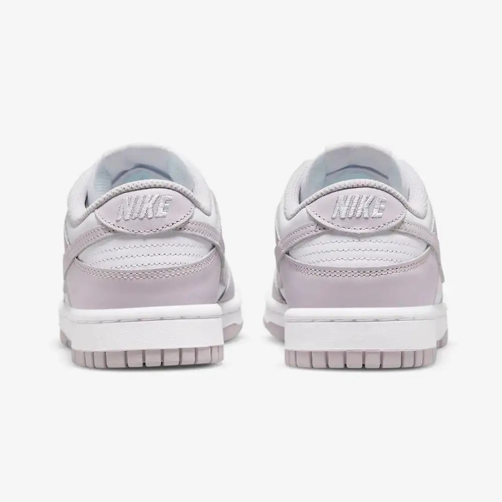 Nike Dunk Low Light Violet