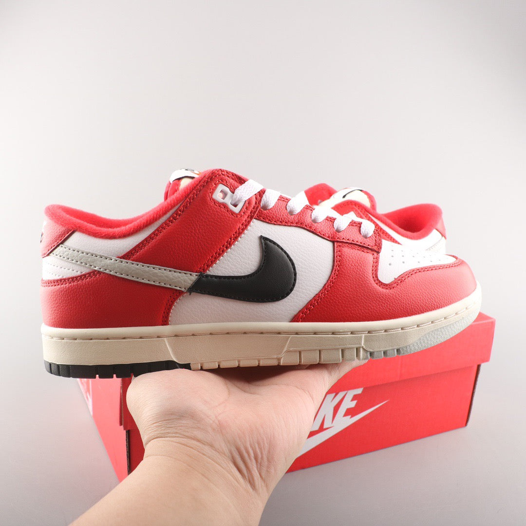 Nike Dunk Low Chicago Split