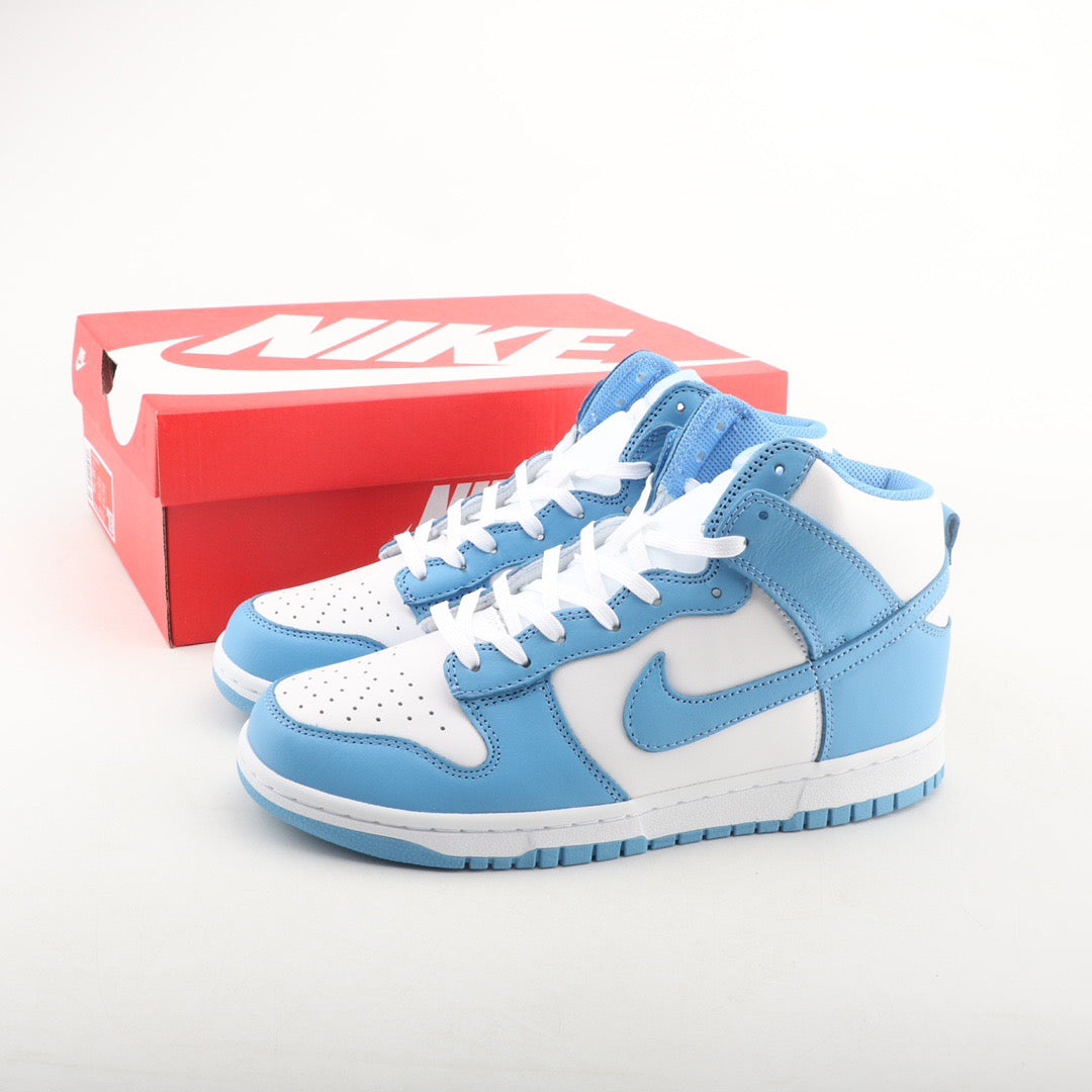 Nike Dunk High UNC