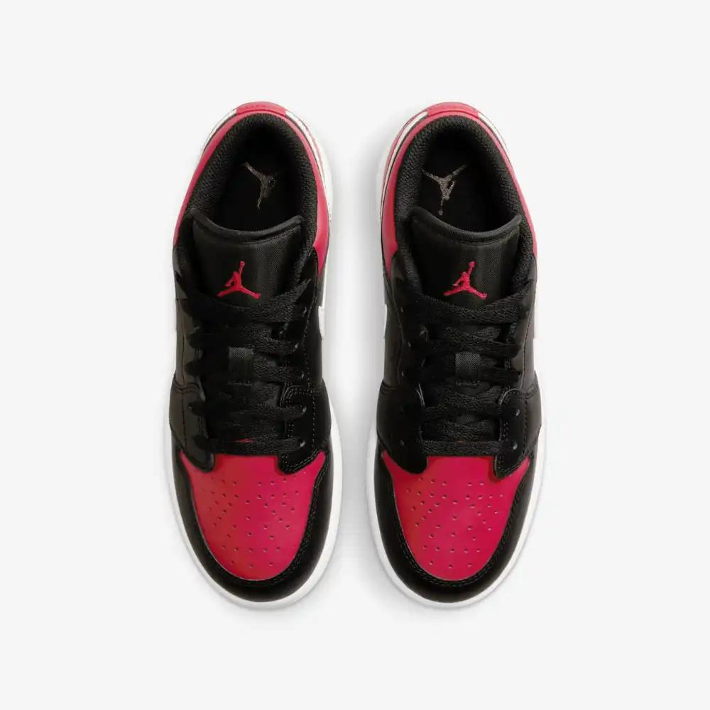 Air Jordan 1 Low Bred Toe