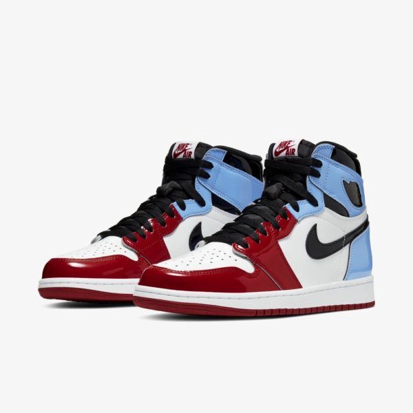 Air Jordan 1 Retro Alto Fearless UNC Chicago